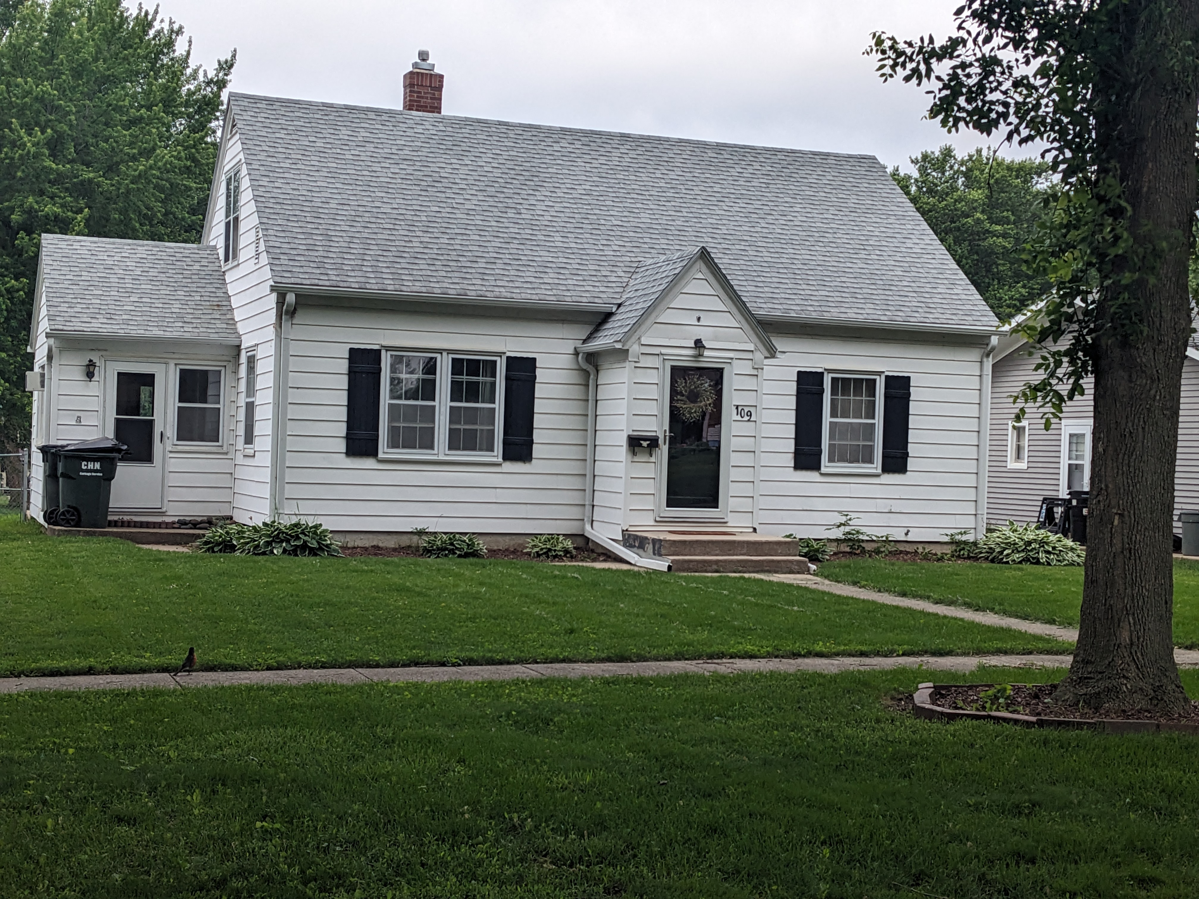 109 N. 8th St. Mapleton